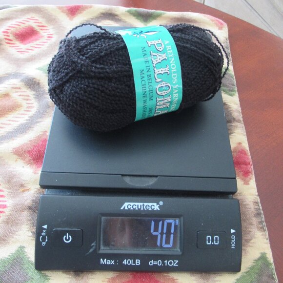 Lot of 5 Skeins VTG Reynolds Kitten Yarn, Acrylic Paloma II Black from Belgium - Picture 12 of 12